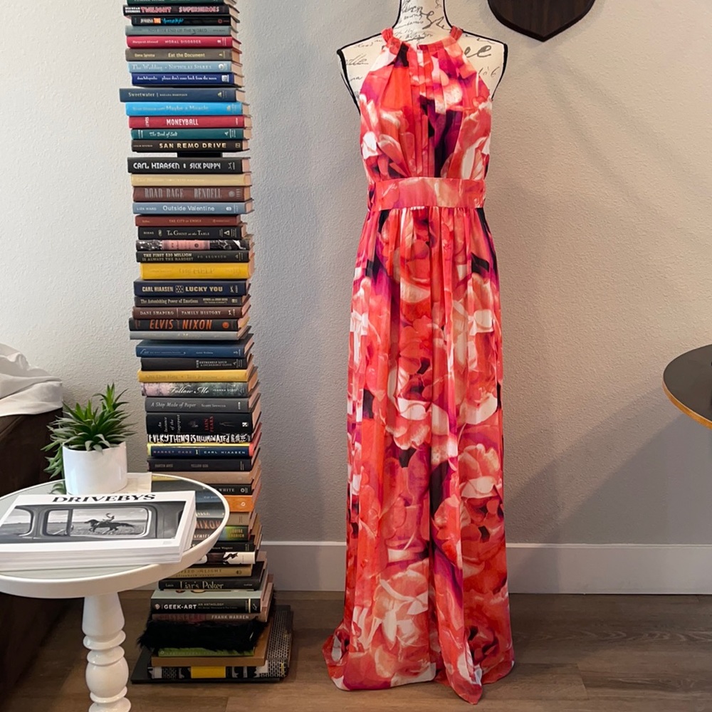 STUNNING Eliza J Floral Halter Neck Dress